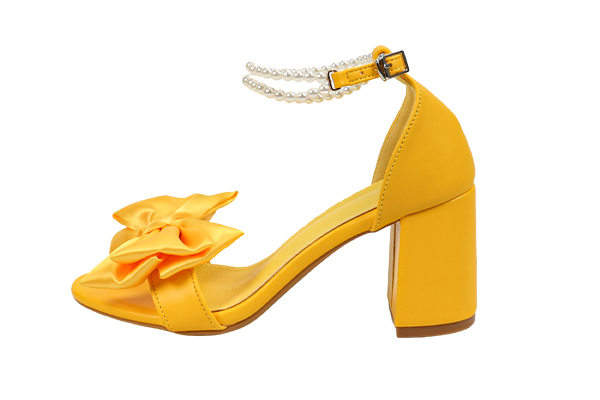 Women's Summer Yellow Faux Pearl Bow Decoration Open Toe Square Head High Heel Sandals Elegant Style